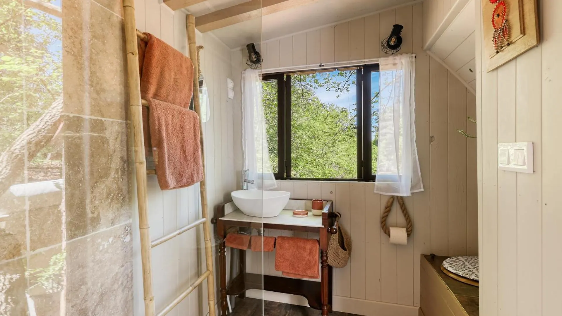 럭셔리텐트 Tipi A Roussillon 호텔 Roussillon en Isere