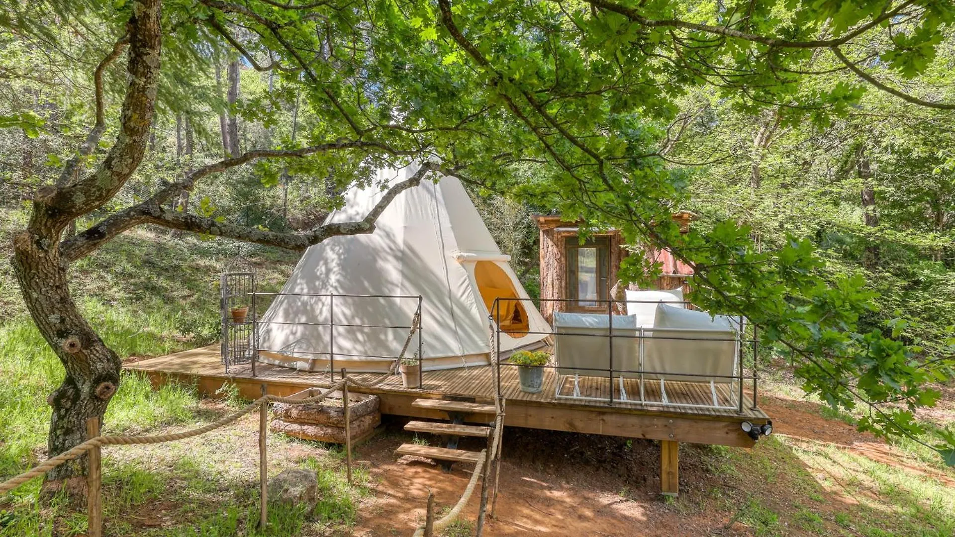 Tipi A Roussillon 호텔 Roussillon en Isere 프랑스